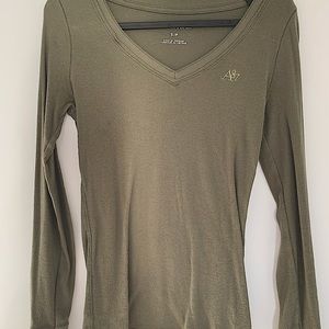 🎉3/$13 Aeropostale Long Sleeve Top